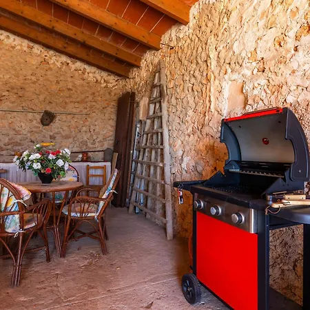 Villa Hostalet Llombarts